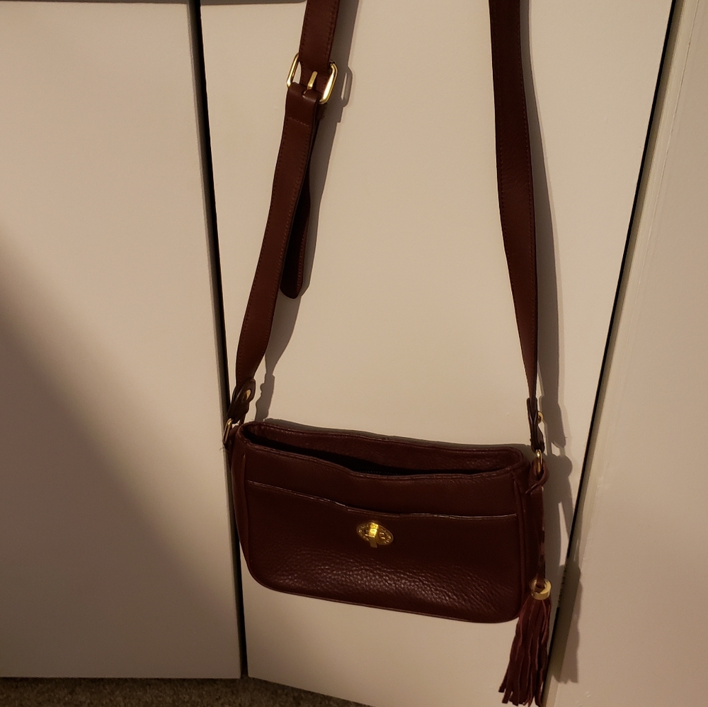 Isaac Mizrahi Crossbody